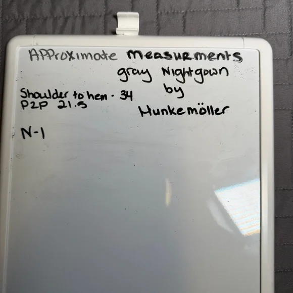 Gray Nightgown XL Like New - Picture 6 of 6